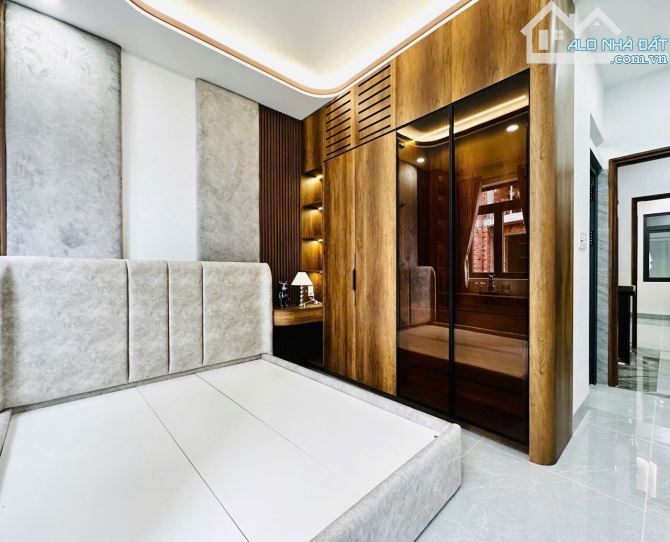 ĐI ĐỊNH CƯ NN CẦN  BÁN  GẤP NHÀ 4 TẦNG  LÝ CHIÊU HOÀNG– Q.6 – 50M - GIÁ CHỈ 8.5 TỶ - 2