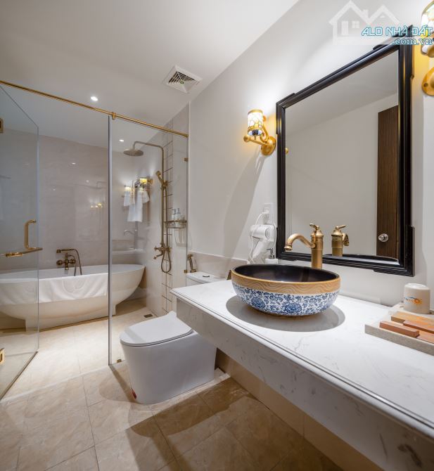 BÁN KHÁCH SẠN 6 TẦNG VIEW SÔNG THU BỒN – 104 PHÒNG – CÁCH PHỐ CỔ 900M - 2