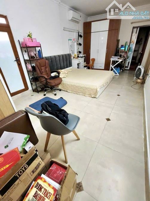 Bán nhà phố Nguyên Hồng, ô tô, kinh doanh, lô góc, 57mx4T, ngõ thông, 3 thoáng, hơn 10 tỷ - 2