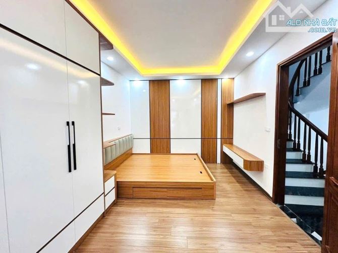 🏠 Xuân Đỉnh, 36m2 nhỉnh 8 tỷ, dân xây, ô tô đỗ cửa, gần phố, sát Uỷ ban Phường - 2