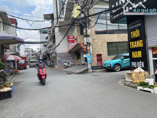 🍀Hiếm !! Siêu Phẩm  Nhà 3 tầng 55m2 Trục Kinh Doanh Hậu Dưỡng, Kim Chung, Đường thông 2 ô - 2