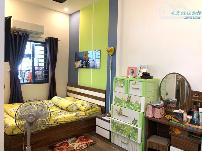 Bán nhà 2 tầng kiên cố đẹp đường 7m5 Trà Khê 7 sát bên CĐ du lịch và khu FPT giá rẻ - 2