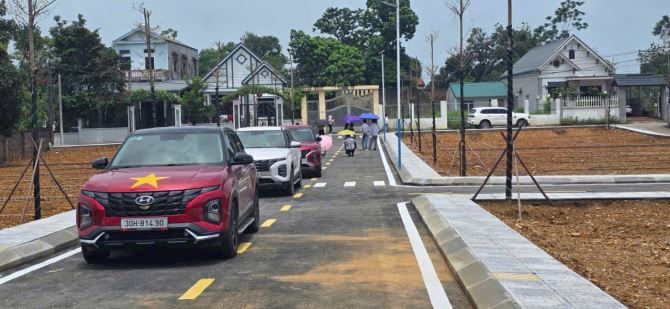 Gần Cổng Số 2 Đại Học FPT Giáp KCNC Hoà Lạc Tuyến Metro số 5 Dt:100m2 Giá hơn 2 tỷ - 2