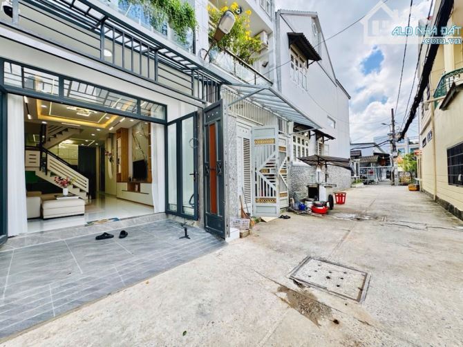 🏡 BÁN NHÀ CHÍNH CHỦ – PHAN HUY ÍCH, P.12, GÒ VẤP – 4 TẦNG – HẺM XE HƠI – GIÁ CHỈ 7.75 TỶ - 2