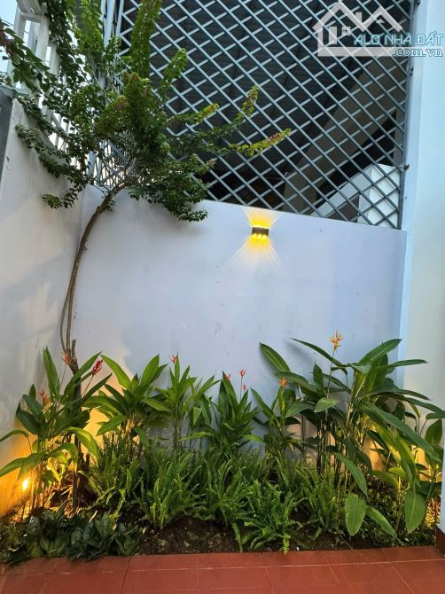 BÁN NHÀ  MÊ LỬNG HẺM MẠC ĐỈNH CHI, P. TÂN TIẾN GIÁ CHỈ2 tỷ 950 - 2