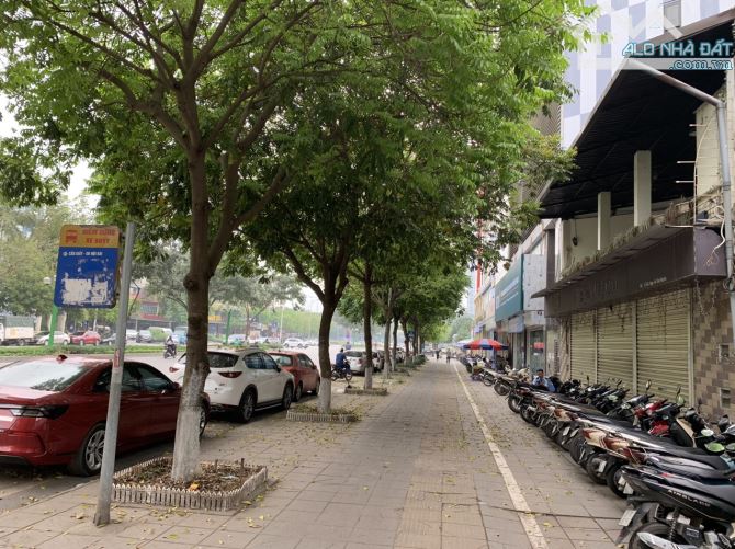 BÁN NHÀ MẶT PHỐ QUAN HOA – CẦU GIẤY – VỈA HÈ – KINH DOANH ĐỈNH – HÀNG HIẾM TRONG PHÂN KHÚC - 2