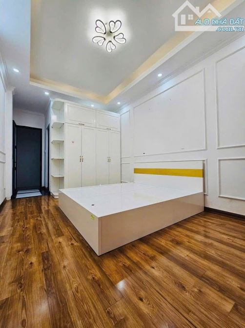 Bán nhà Song Phương 32M 5 Tầng, 3 ngủ, 4 wc, ô tô đỗ giá 4,2 tỷ - 3