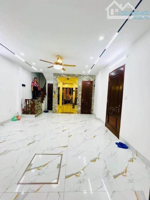 PHÂN LÔ TRẦN DUY HƯNG _ 6 Tầng _Thang Máy_2 Thoáng_Nhỉnh 22 Tỷ_ 30M RA PHỐ - 3