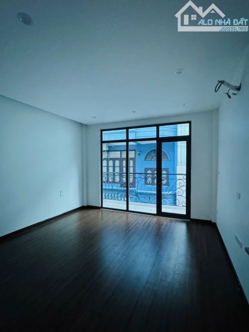 BÁN NHÀ HOÀNG VĂN THÁI- THANH XUÂN, 42/47 M2, 4 TẦNG, MT 4,1 M, GIÁ 18 TỶ. - 3