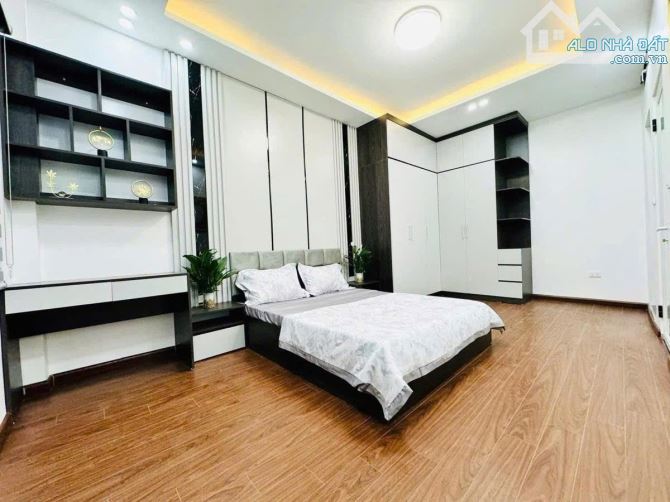 Bán Nhà Thụy Khuê Tây Hồ Mới Đẹp Full Nội Thất - DT 35m2×5Tầng - Ngõ Thông Kinh Doanh - 3