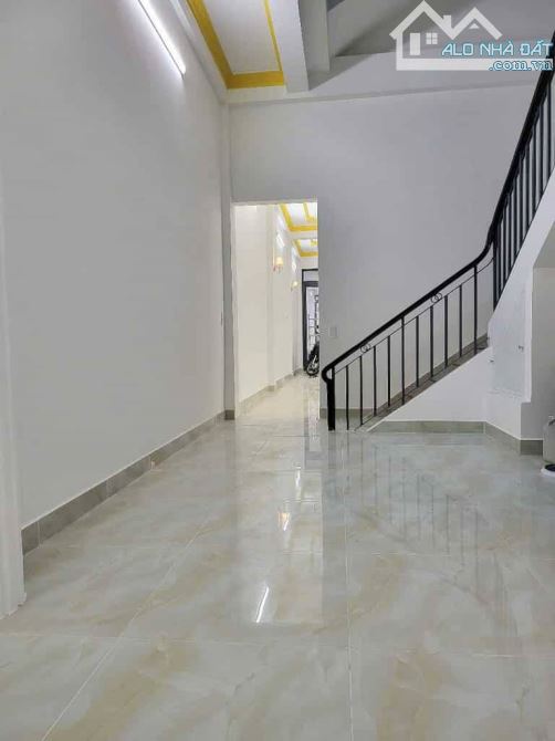 MẶT TIỀN LÊ TRỰC -P.1- Q 6 – DT: 4*24M- 5 TẦNG BTCT -21 TỶ - 3