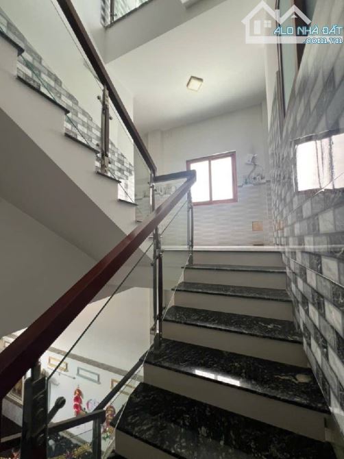 Bán nhà 4 tầng mới ngang khủng dài 25m, Tô Ngọc Vân, Phường 15, Gò Vấp, Giá 13.x tỷ TL - 3