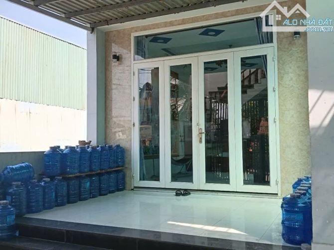 Bán nhà 2 tầng mặt tiền đường thạnh Xuân 52 phường thạn - 3