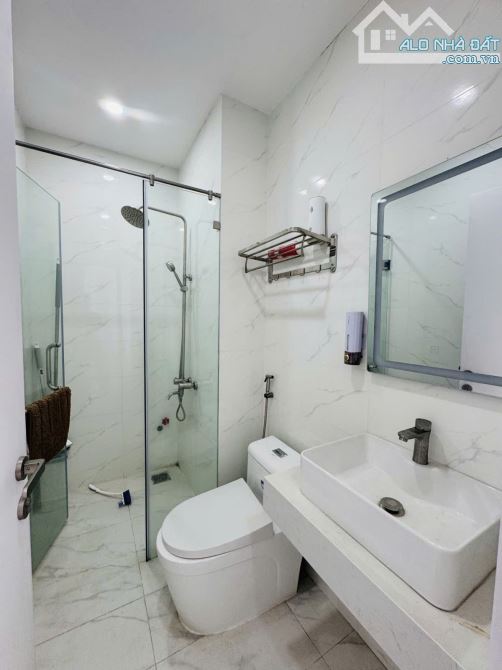 Hạ 600tr - HXT Văn Cao - 4 Tầng - 80M2 - Nhà Mới Ở Ngay - 3