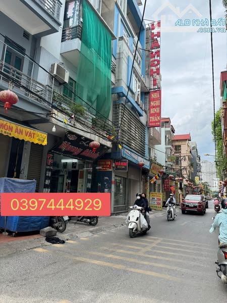GIẢM 600TR_CẦN BÁN GẤP NHÀ XALA 35M, 3 TẦNG, 10M RA Ô TÔ TRÁNH DỪNG ĐỖ, GIÁ 5.8 T - 3
