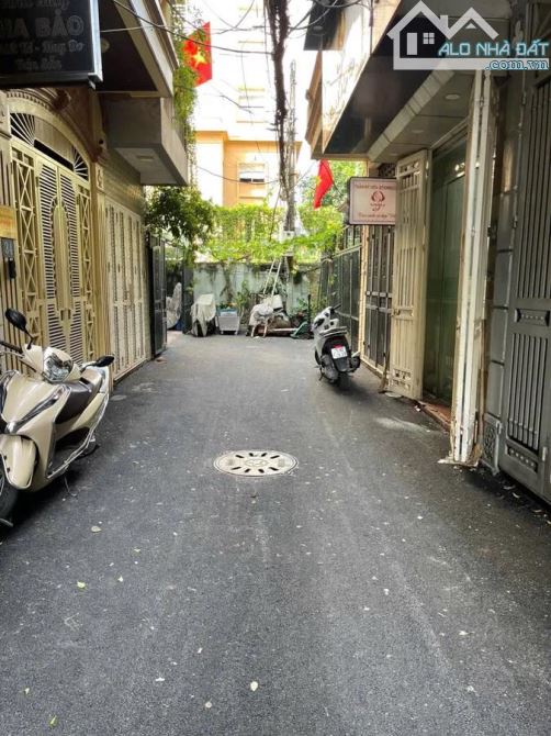Hiếm ! Mảnh đất phân lô HOàng Quốc Việt-Nghĩa Đô, lô góc hai mặt tiền, giá chưa tới 10 tỉ. - 3