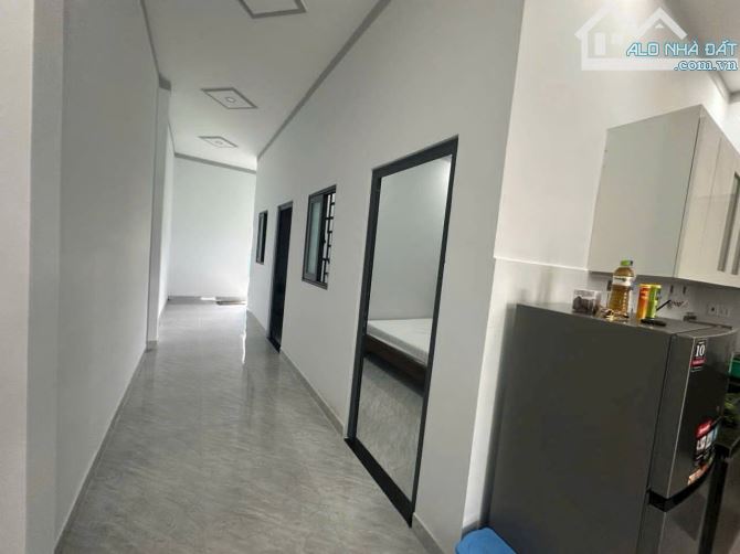 VỠ NỢ BÁN GẤP CĂN NHÀ 100M2 SÁT TRƯỜNG HỌC VÀ KHU CÔNG NGHIỆP LỚN SỐ 1 BÌNH DƯƠNG - 3