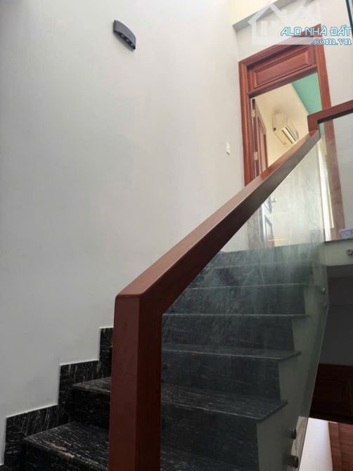 Nhà 5 TẦNG, đường THỚI AN 28, Phường Thới An, Q.12, dt 63m2 (4,5mx14m),💰8,5Tỷ. Đường 12m - 3