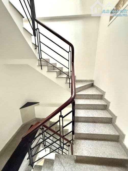 🔥1 BƯỚC SANG QUẬN 1 – 50M2- 5 TẦNG BTCT – 6PN- BÌNH THẠNH – NGUYỄN VĂN LẠC –CHỈ 9 TỶ - 3