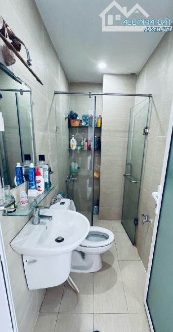 🔥 HẺM 1 TRỤC -  5 TẦNG BTCT – 7PN –BÌNH THẠNH – TRƯỜNG SA – SÁT QUẬN 1 –NHỈNH 8 TỶ - 3
