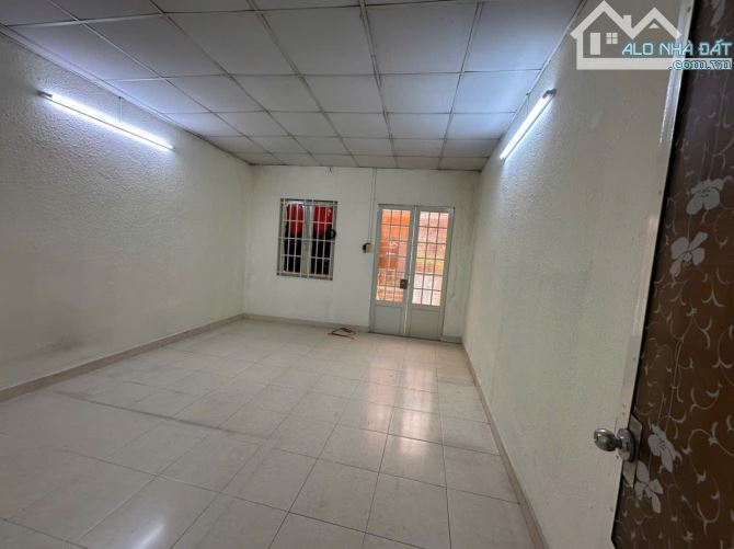 Nhà ngay Ngã Tư Bảy Hiền, 2 tầng- 68m2, Trường Chinh, P4, 7.2 Tỷ TL - 3