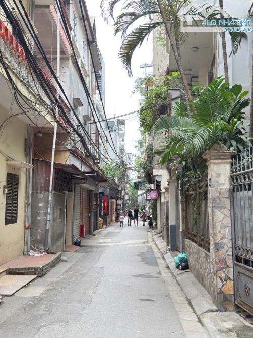 🏠 CÓ THẬT KHÔNG?! Nhà 4 tầng ô tô đỗ cạnh mà CHỈ 5,8 TỶ – Full nội thất xách vali vào ở n - 3