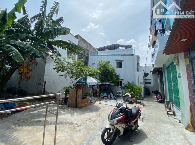 Bán đất Huỳnh Tấn Phát (liền kề Phú Mỹ Hưng); 50m2; tiện xây mới; sổ đỏ; 3,2 tỷ - 3