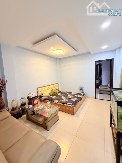 {3.8m-4.3m x 15.8m} - MẶT TIỀN KD GẦN CV LÊ THỊ RIÊNG - HẺM XE TẢI THÔNG , GÓC 2 MẶT TIỀN. - 3