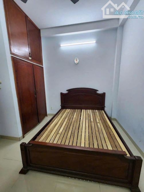 Bán nhà hẻm 3m sát HXT Thống Nhất, P.16, 4 x 13, 3 tầng, giá 5.3 tỷ tl - 3