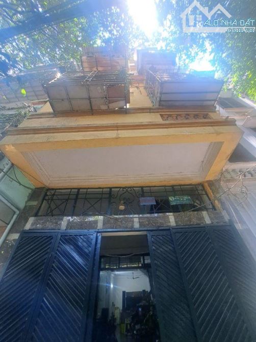 🚨 HIẾM! BÁN GẤP NHÀ XÃ ĐÀN 2 – 75M² x 5 TẦNG – GIÁ NHỈNH 12 TỶ – Ô TÔ – KINH DOANH - 3