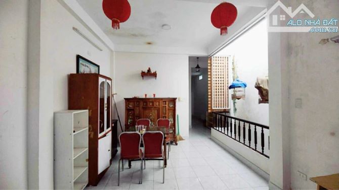 Bán nhà 2 tầng Phạm Văn Nghị 88m², 4PN, gần Nguyễn Văn Linh, có sân thượng, giá 3.95 tỷ - 3