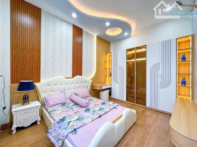 BÁN  NHÀ TRỆT 2 LẦU HEM LIÊN TỔ 3-4 LỘ Ô TÔ GẦN ĐẠI HỌC Y DƯỢC - FULL NỘI THẤT CAO CẤP - 4