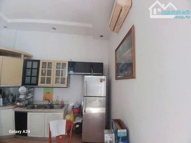 BÁN NHÀ ĐƯỜNG 3 THÁNG 2- P.11- Q10 - 3 MẶT HẺM- HXH- NGANG KHỦNG 7.2M –CHỈ 14 TỶ TL - 4