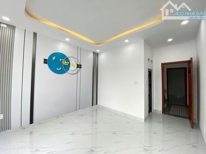 4 TẦNG -ĐẤT MỚI - BÌNH TRỊ ĐÔNG - GIÁP TÂN PHÚ - HẺM XE HƠI THÔNG DT: 4*15m -GIÁ 6.55 tỷ - 4
