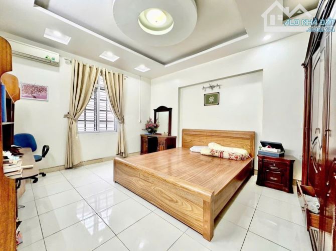 Bán nhà 4 tầng mặt đường Phương Lưu - Đông Hải vị trí đẹp - 4