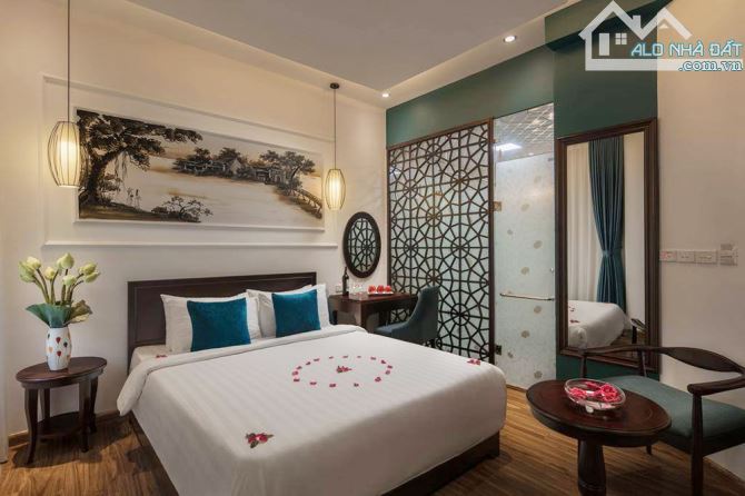 Bán nhà mặt phố Hàng Cân – Hoàn Kiếm, 5 tầng ,140m2, kinh doanh khách sạn. 80 tỷ - 4