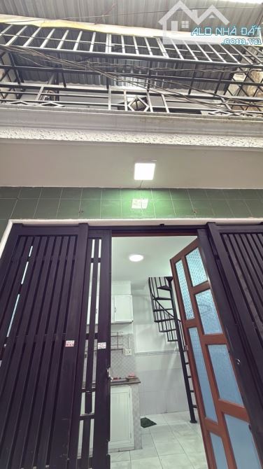 Bán nhà 2 tầng SHR diện tích 17m2, Đường số 4, Phường 16, Gò Vấp, Giá nhỉnh 1 tỷ bớt lộc - 4