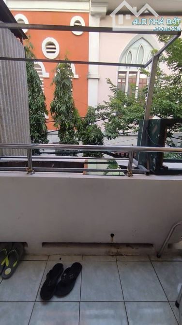 Bán nhà 2 tầng, Trần Xuân Soạn, Quận 7. DT 95m2, HXH, 4PN, Dòng tiền. Nhỉnh 9tỷ - 5