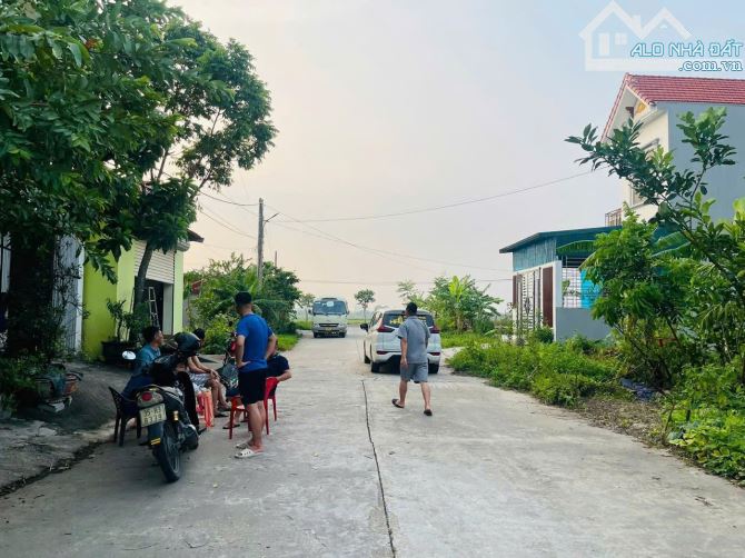 BÁN ĐẤT  GIA TRẤN  - NGAY CHỢ GIÁN- CÁCH ĐƯỜNG 1A   KHOẢNG 200M - - 5