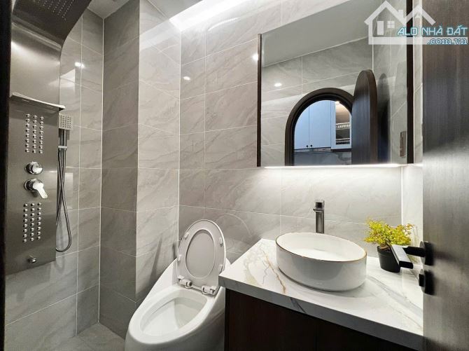 Hạ giá từ 19,9 tỷ xuống 18,9 tỷ TL, 489A/21/92 Huỳnh Văn Bánh, 5,5 x 13m NH 6,7m - 5