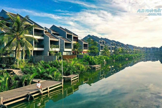 Bán gấp Shophouse tại khu Casamia Hội An 2 mặt tiền, đường 38m, xây 3,5 tầng - 5