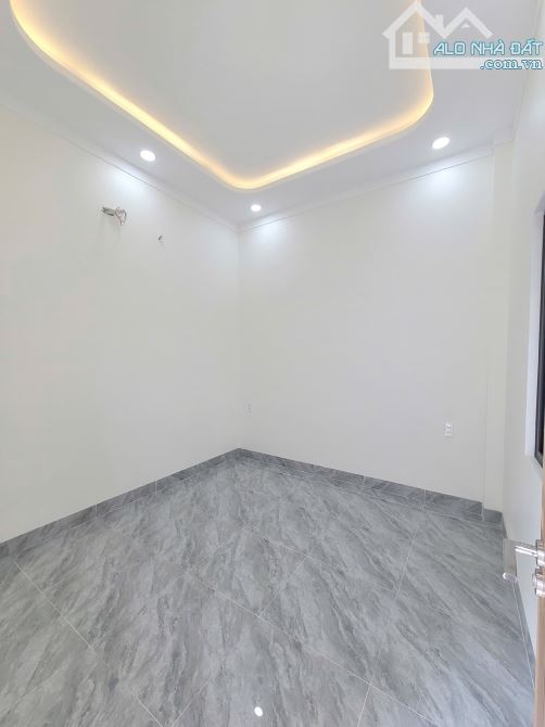 nhà 1 trệt 1 lầu 61,2m2 3ty5 TL góc 2MT cách đường Hoàng Minh Chánh 100m p.Hóa An - 5
