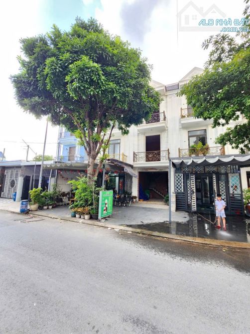 nhà hoàn công 1 trệt 2 lầu 67,4m2 5ty5 TL MT đường Đông Tác P.Tân Đông Hiệp - 5
