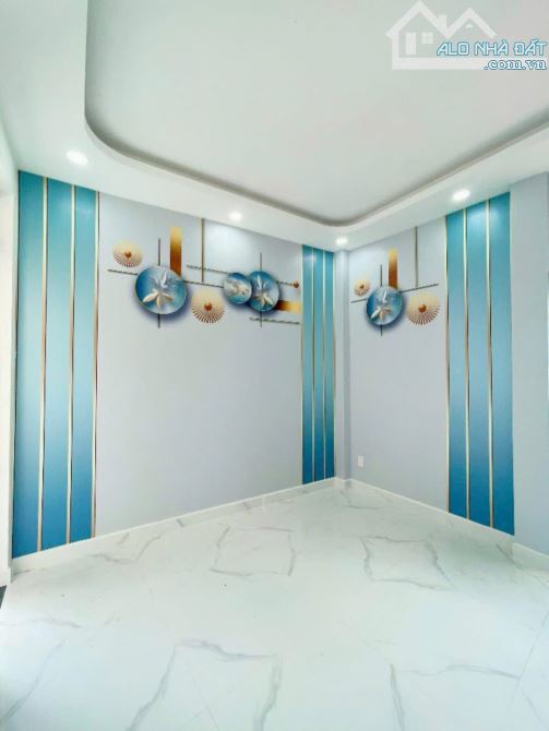 BÁN NHÀ CHDV 3 TẤM TẠI Q4 MỚI ĐẸP 10PN 11WC GIÁ 8TỈ799 KHU DÂN CƯ 2 MẶT TIỀN HÀNG NGON - 5