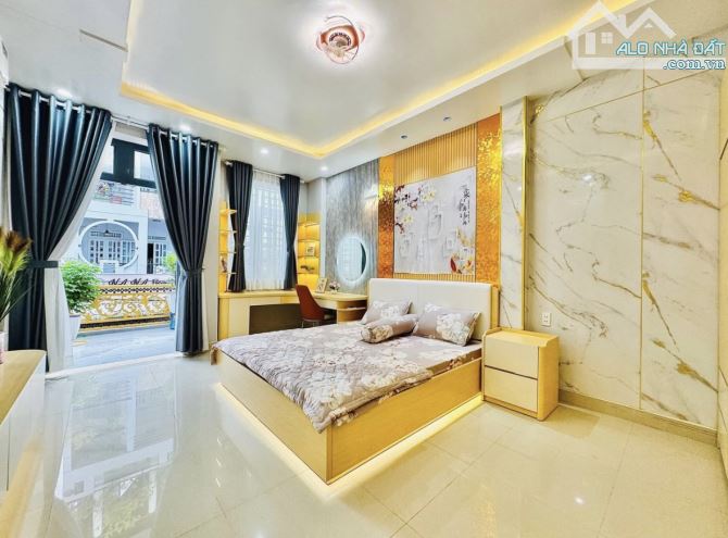 CHÚ NGỌC BÁN NHÀ CHO THUÊ 24TRIỆU VÕ VĂN TẦN, PHƯỜNG 5, QUẬN 3. GIÁ 5TỶ330/72M2(4x18M) - 5