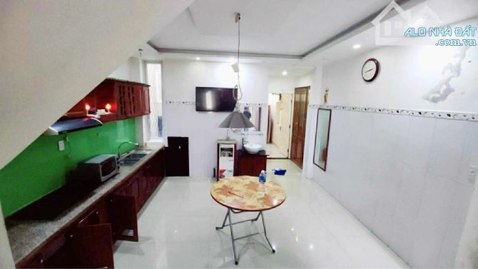 Bán nhà 2 tầng Phạm Văn Nghị 88m², 4PN, gần Nguyễn Văn Linh, có sân thượng, giá 3.95 tỷ - 5