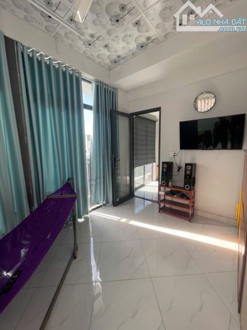 Bán nhà mới, Huỳnh Tấn Phát, Quận 7. DTS 130m2 - full nội thất, thang máy, HXH. 8.xx tỷ - 5
