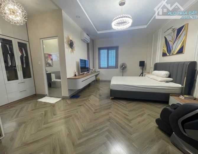 Cô xinh ngộp vốn cần bán gấp nhà đường trần quang diêu quận 3 giá 5tỷ580/78m2 sổ hồng - 6