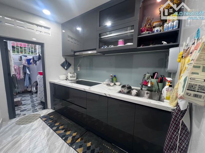 bán nhà hẻm Hương Điền, Phước Hải, Nha Trang chỉ 2ty450 - 6