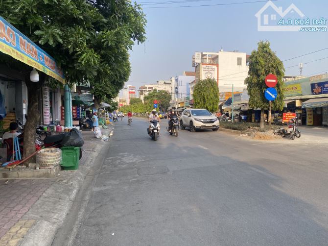 Bán nhà mặt tiền chợ Phước Bình đường Đại Lộ 2 rộng 25 mét Quận 9 cũ (88m2) 20 tỷ - 6
